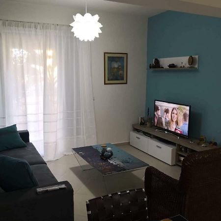 Menta Apartment Nea Iraklitsa Экстерьер фото